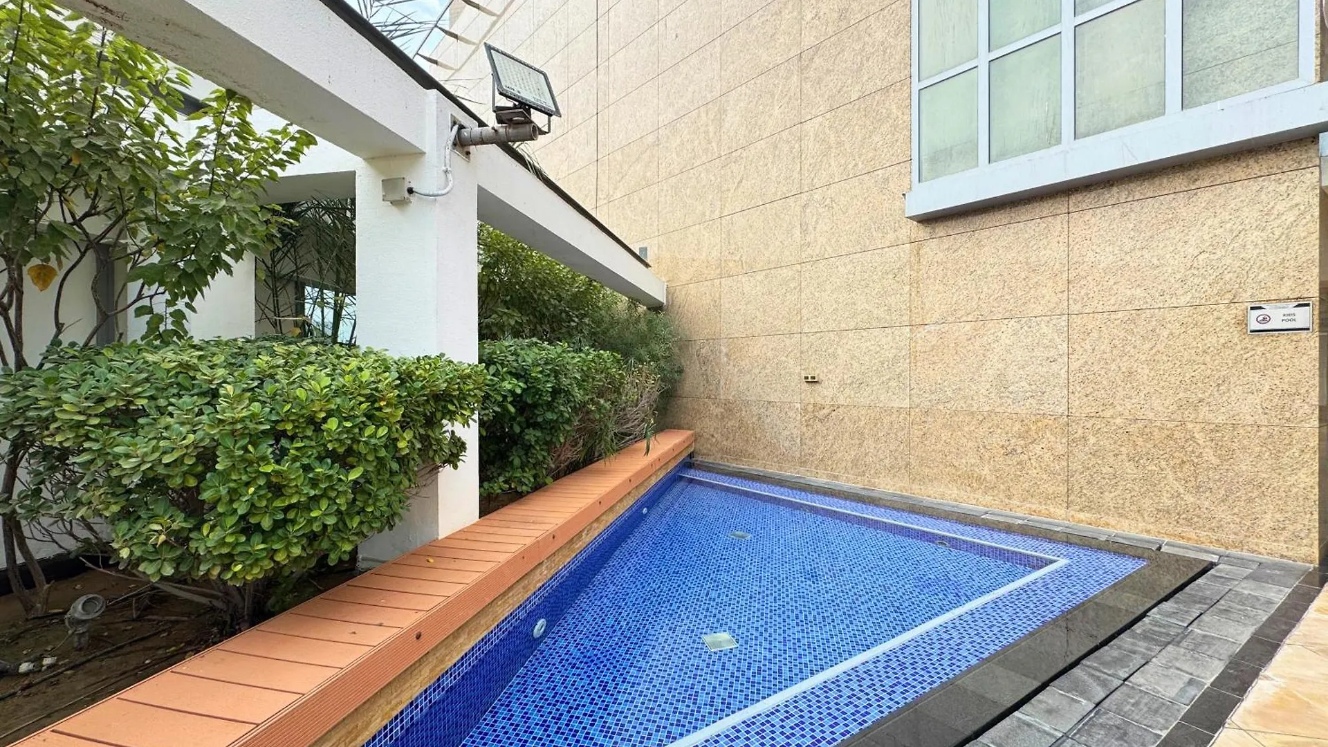 Sleek Difc Studio Perfect For Business & Leisure Dubai 0*,  United Arab Emirates
